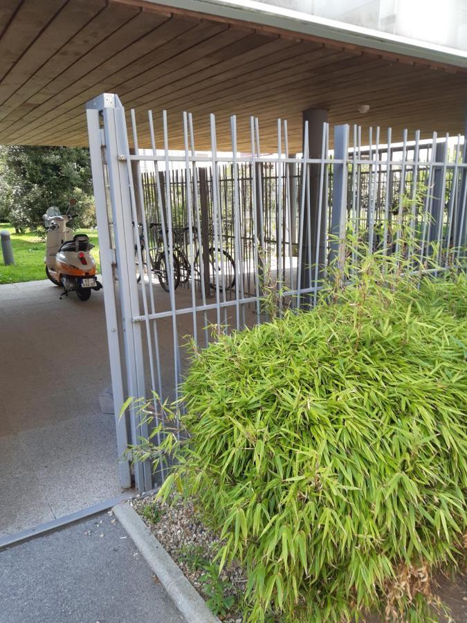 Residence Appart Centre Ville Lorient Calme Garage Екстериор снимка